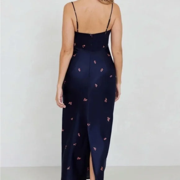 Park & Fifth Maxine Dress - Picture 2 of 5